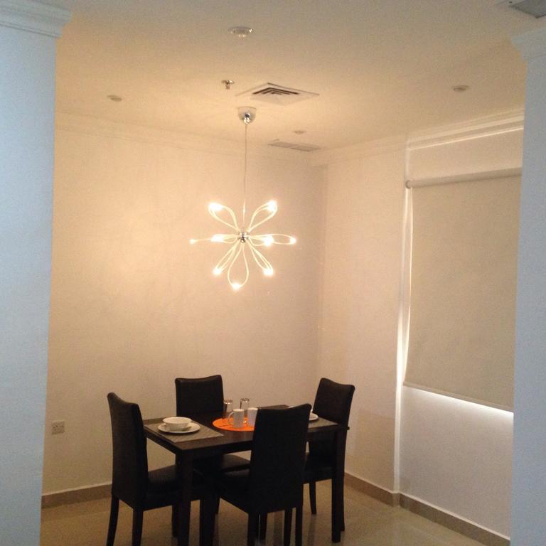 Riviera Apartments Kuwait City Екстер'єр фото