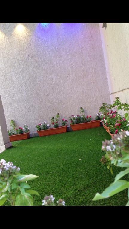 Riviera Apartments Kuwait City Екстер'єр фото