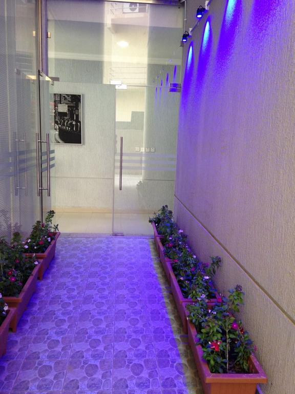 Riviera Apartments Kuwait City Екстер'єр фото
